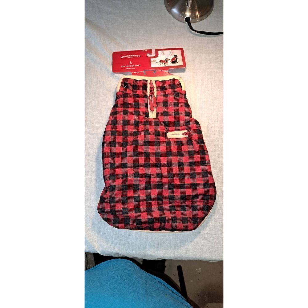 Wondershop Small Pet Buffalo Check Puffer Coat Dog Coat Cat Coat